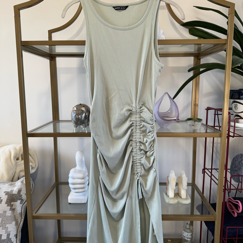 Green ruched dress